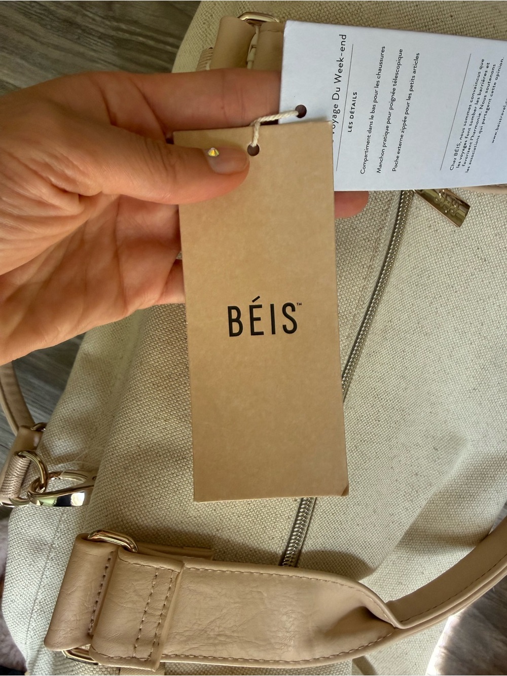 BEIS NWT The Weekender travel bag in beige - Picture 7 of 7